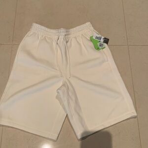 NWT DSG mens Fleece short unbleached. Size small. New tags attached.